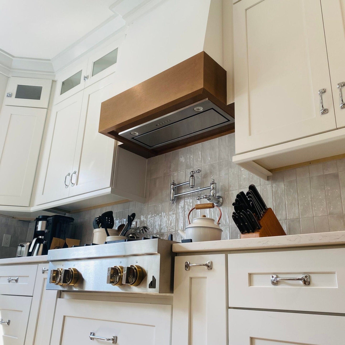 Hoodsly Angled Wood Range Hood Unfinished Wood Range Hood with Angled Front and Walnut Band