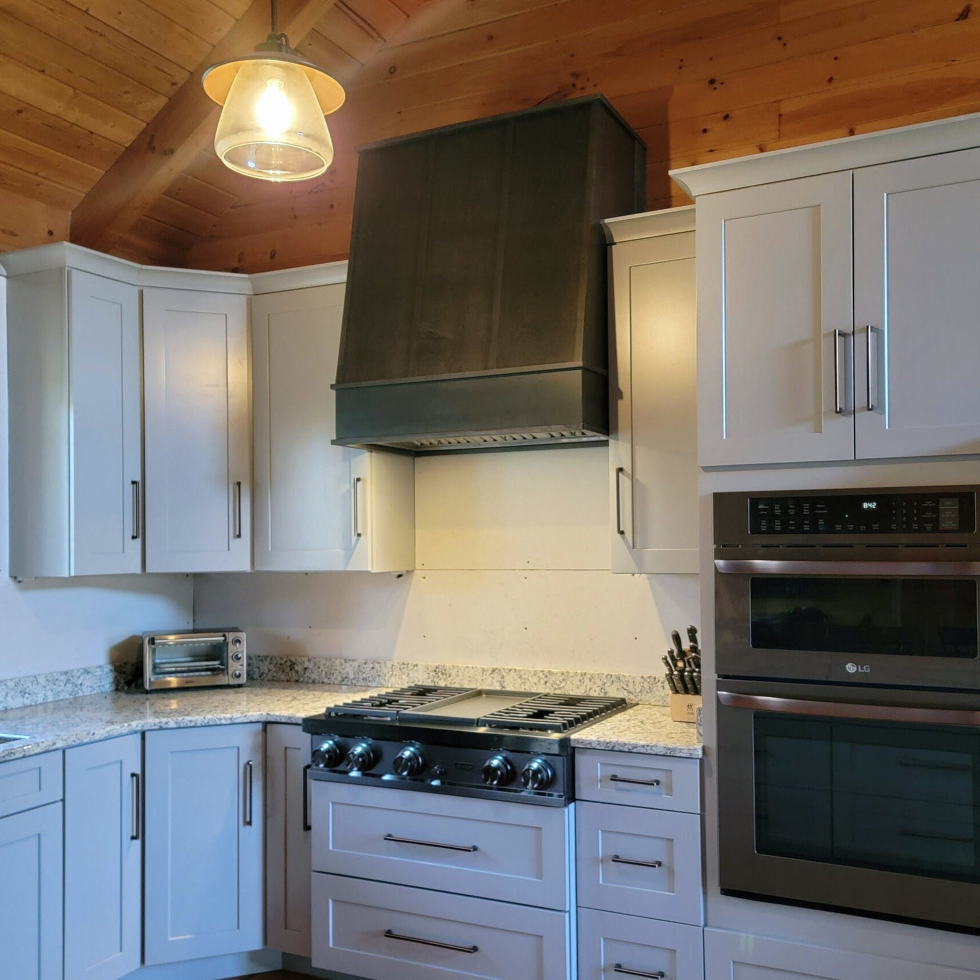 Hoodsly Angled Wood Range Hood Unfinished Wood Range Hood with Angled Front, Strapping and Classic Trim